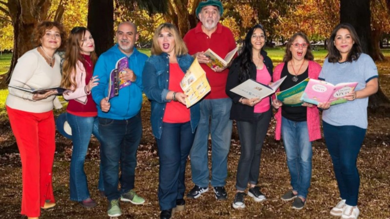 Comunicaktores se presenta en el Teatro Bianchi de Rivadavia